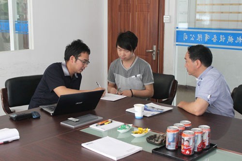 ���հ��c����偿͑��c�ݺϹ��̎�ǢՄ�F(xi��n)��(ch��ng)2